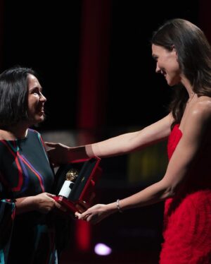 Karlie Kloss Kushner Instagram - I’ve made 30  new friends thanks to @cartierawards last week in Shenzhen ♥️ I’m in awe of these remarkable founders who were selected from all around the world: 30 women running early-stage for-profit businesses focused on positive impact industries. The only thing more impressive than their entrepreneurial feats were their powerful personal stories. Their individual and collective impact was another important reminder of the profound affect on communities   families   the world, when you invest in women. Thank you @cartier for your tremendous commitment to this work. This group embodies so much of what our @kodewithklossy scholars do — irrevocable determination, curiosity and above all kindness! Thank you for granting me the honor of celebrating with you all, I’ll see you again soon ✨