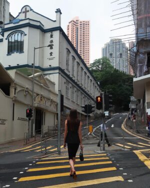 Karlie Kloss Kushner Instagram - Be back soon, Hong Kong 🇭🇰♥️