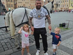 Karlos Vémola Instagram - Dnes sme celá rodina mali moc krásny deň👨‍👩‍👧‍👦🤩