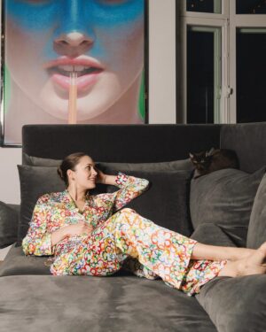 Karmen Pedaru Instagram - @karmenpedaru.silk

#PerfectFridayNight