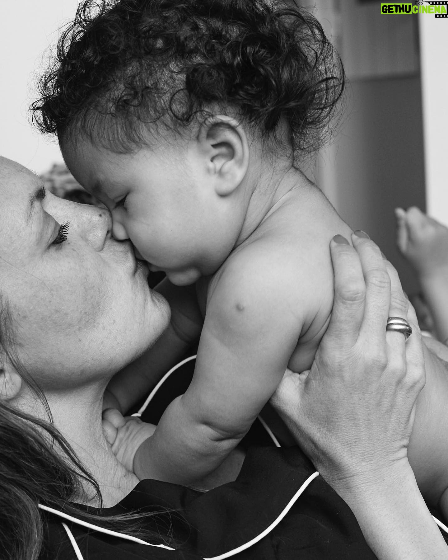 Karole Rocher - 4.1K Likes - Bonne journée ♥️
📷: @sylviecastioni
#8mars
#journeeinternationaledesdroitsdesfemmes
