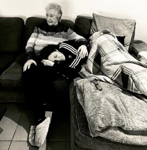 Karole Rocher Instagram - L'amour éternel 
#mamipopo