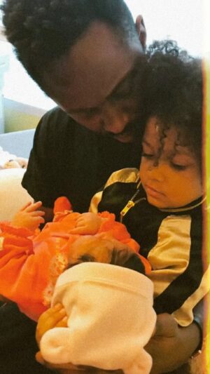 Karole Rocher Instagram - Joyeux Anniversaire mon Grand Amour ♥️👑
@thomas_ngijol