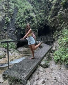 Actress Karolína Kubánková HD Instagram Photos and Wallpapers December 2021
