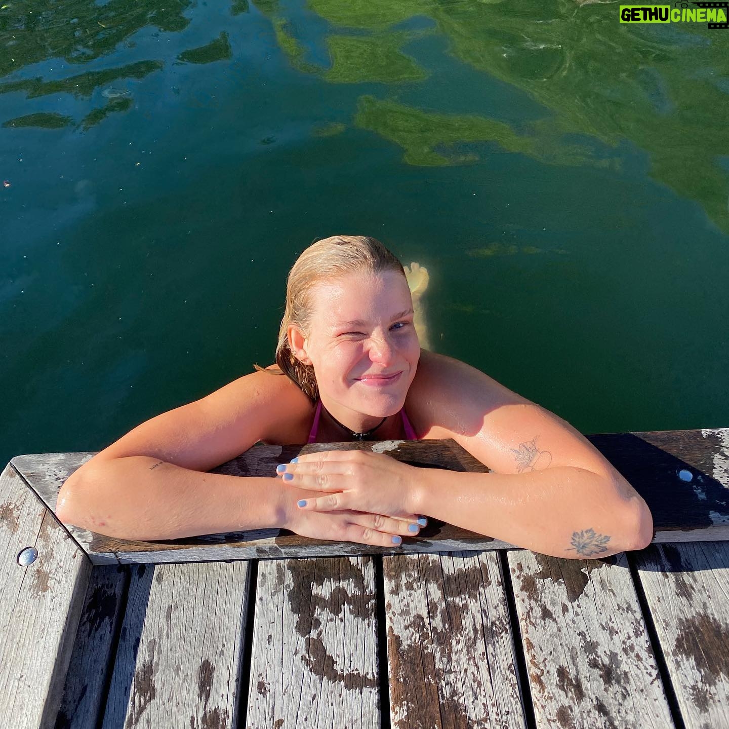 Karoline Hamm - 3.3K Likes - Lige rundt om hjørnet