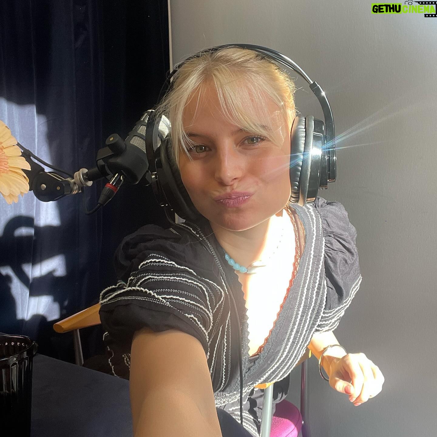 Karoline Hamm - 2K Likes - Cute momenter og lyset er tilbage <3333!!!