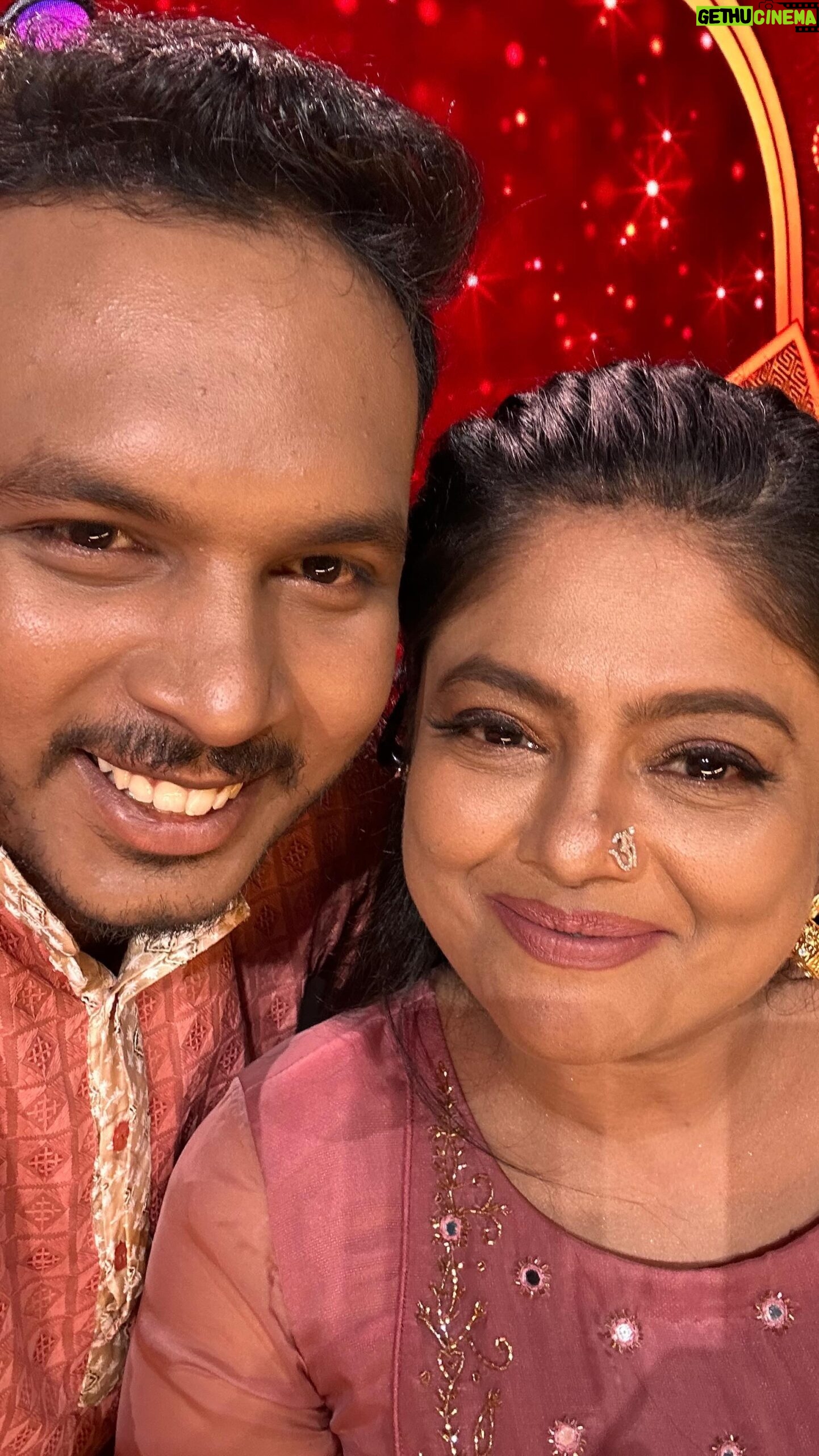 Karthik Surya - 277.6K Likes - എടാ കള്ളത്തെണ്ടി തരും എന്ന് പറഞ്ഞാൽ ഞാൻ തന്നിരിക്കും 😎
@karthiksuryavlogs
#ocicbc2 #karthiksuryavlogs #manjupillai #malayalam #kerala