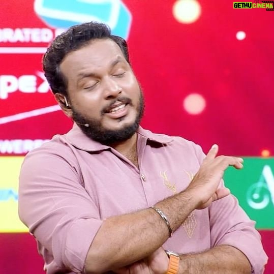 Karthik Surya - 94.4K Likes - The time when achanum ammayum came to Bumper Chiri🥰
.
Enthokkeya alle guys life il sambhavikkanee😄
#karthiksurya #family #ocicbc #bumperchiri