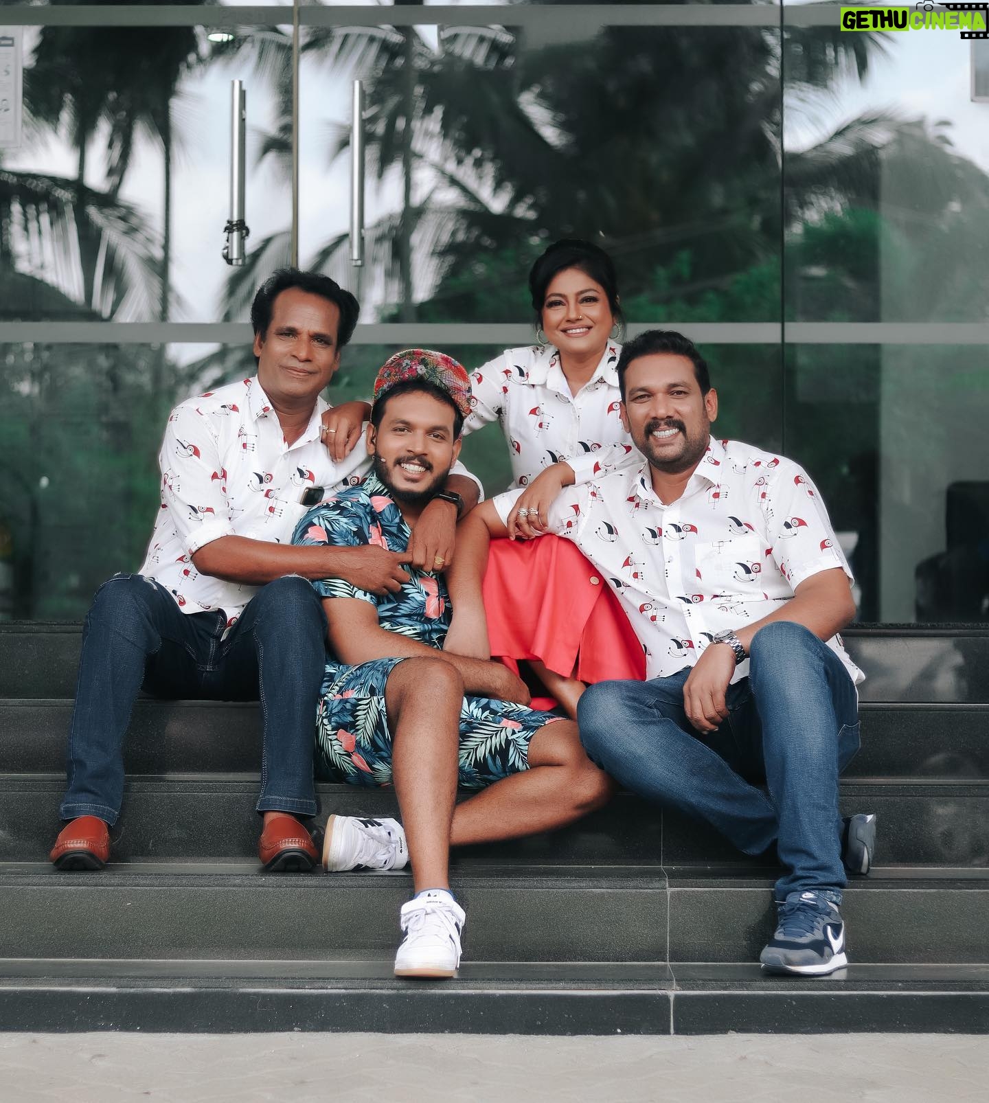 Karthik Surya - 97.9K Likes - Preprakalumayu oru padam 📸
.
Ee vanithayile okke cover pic pole ille guys ee padam😂
.
@sabumon_aka_biggboss @pillai_manju @nazeersamkranthy
.
Ee varunna 18,19 nu oree pwoli thanne aayirikkum guys Tv il. Mazhavil chiri awards 2022. Njan aadyamayitt host cheyyana awsrd show aanu, ellarum kanditt parayane guys engine undayirunnuu enn🥰
.
.
#karthiksurya #karthiksuryavlogs #kerala #malayalam #mazhavilmanorama #mazhavilchiriawards2022 #vlogger #kerala #sabumon #manjupillai #nazeersankranthi