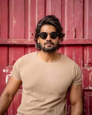 Kartikeya Gummakonda Instagram - MUM-BHAAAAI 😎😎

Shot by @rishabhkphotography
Hair & Makeup by @salonkoniki ( @vicky_patil04 @adeshmalwankar )
