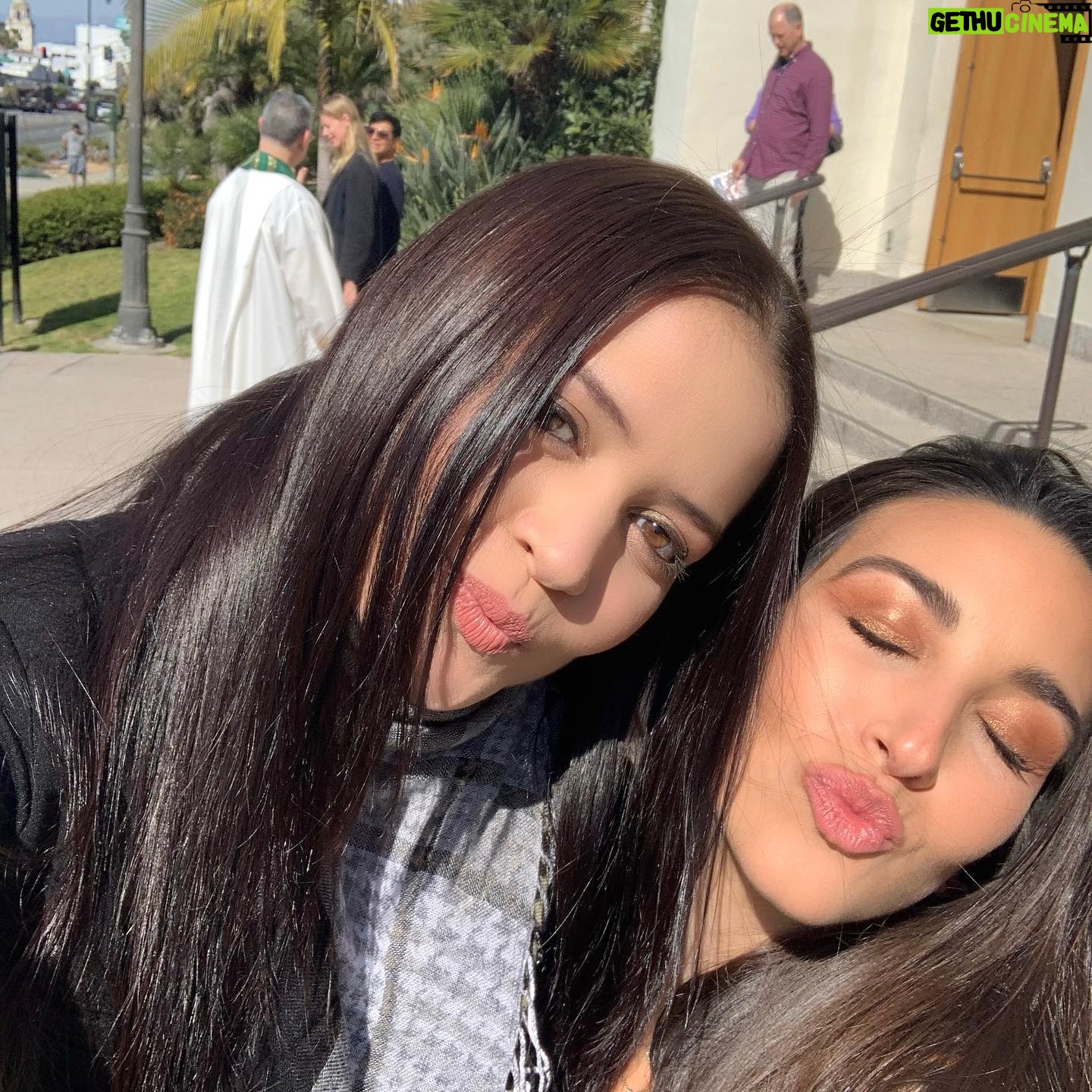Kary Musa - 101 Likes - Gracias por siempre estar ahí❤️ Familia es familia y cuando los que no valen la pena se van de tu vida, aprendes a valorar más a los que siempre han estado y que se quedarán por siempre apoyándonos con todo su amor y comprensión❤️