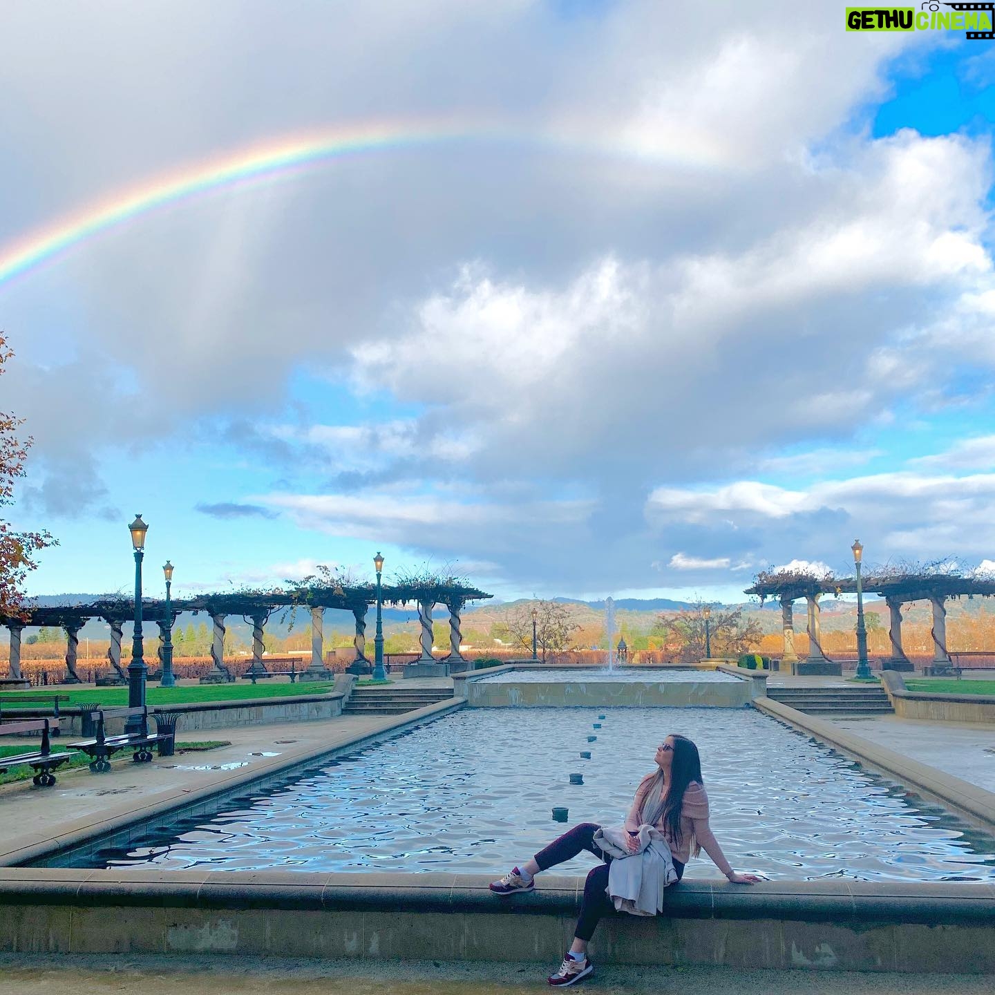 Kary Musa - 318 Likes - Gracias por todos los buenos deseos y bendiciones!! Los llevo siempre en mi corazón! Thank you for all your wishes and blessings, I carry them always in my heart! #happybirthday #love #family #friends #forever #blessed 🌈