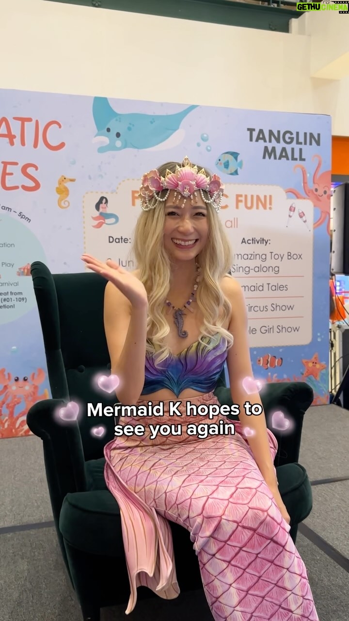 Karyn Wong - 486 Likes - Shello 🐚👋🏻!! Told a tale from the ocean to these adorable little humans last weekend at Tanglin Mall 🧒🏻👧🏻👶🏻
✨ Thank you everyone involved for the magical time ✨
This was my very first mermaid public appearance (and the only one hahaha). I still remember when I did birthday parties with @thesingaporemermaid , she gave me so much tips on how to make storytelling more engaging 🩷🩷 hope there’ll be more opportunities for us to do this together in future bb! *manifesting*
P.S. yes I am a proud graduate of The Singapore Mermaid School 🧜🏻♀️