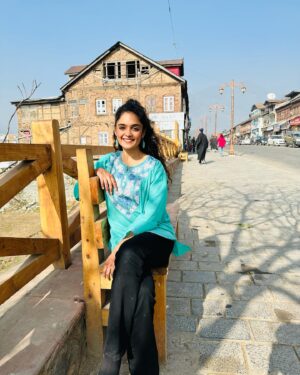 Kashish Khan Instagram - Shukran Allah✨
.
.
.
.
#kashmir #kashmiri #pahalgam #instadaily #instaphoto #instagood #ootd #actor #actorslife #travelphotography #travel