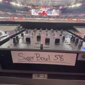 Kaskade Instagram - Just checking in - How’s your pregame?