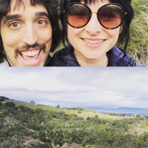 Kat Brower Instagram - Hiking and sightseeing on Christmas Eve!