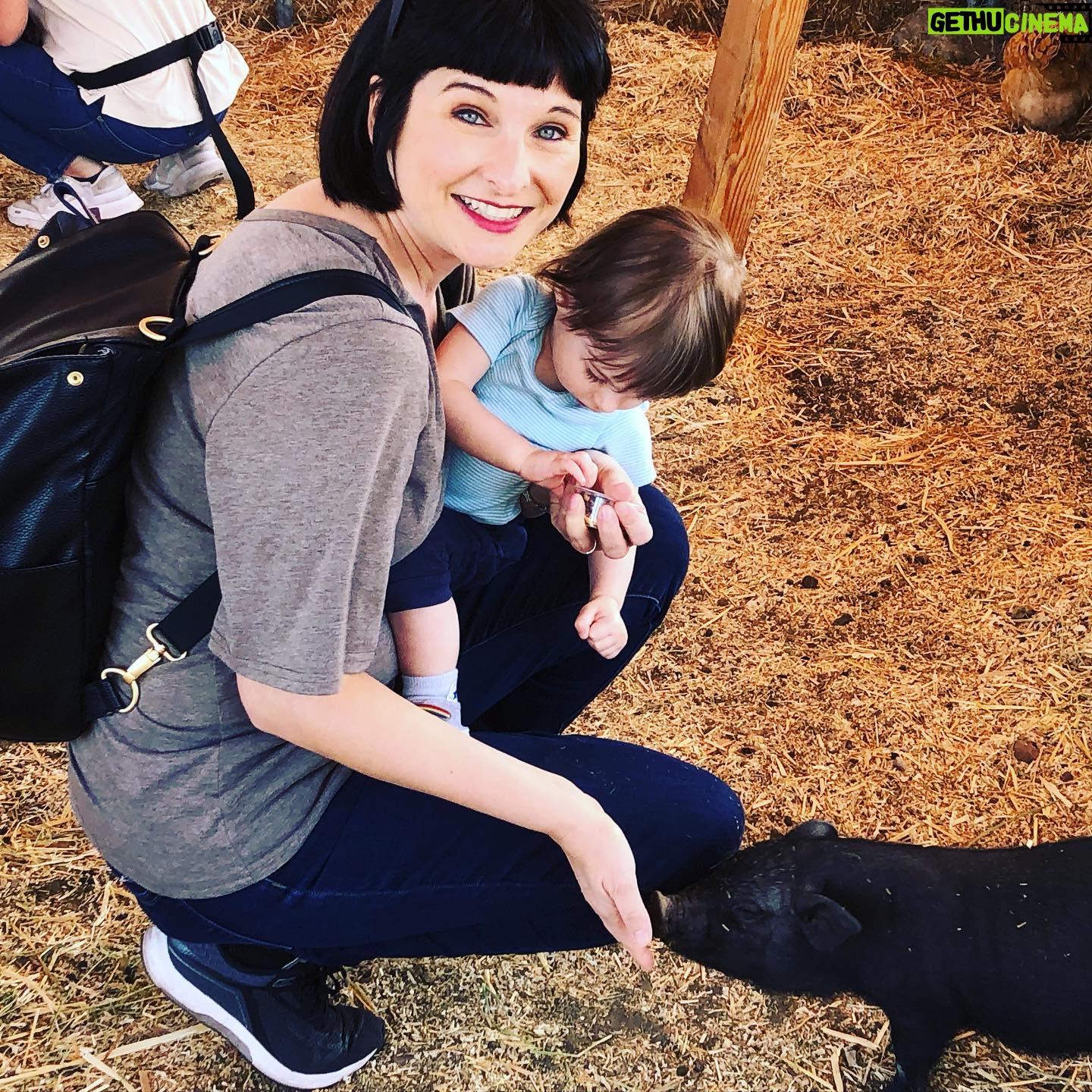 Kat Brower - 113 Likes - Petting zoo!