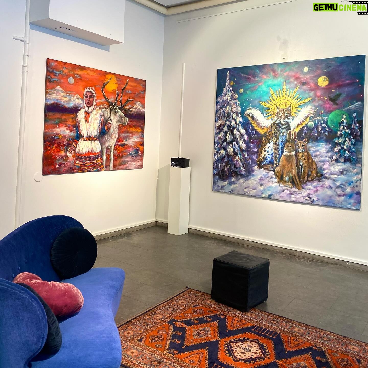 Katariina Souri - 2.3K Likes - Nähdäänkö huomenna lauantaina 6.1. ennen Luxia?
Tervetuloa osoitteeseen Helsinginkatu 16, klo 15-16:30. Itseni lisäksi paikalla muutama teokseni 🥰 Olis kiva nähdä!
@1981helsinki @katariina.souri