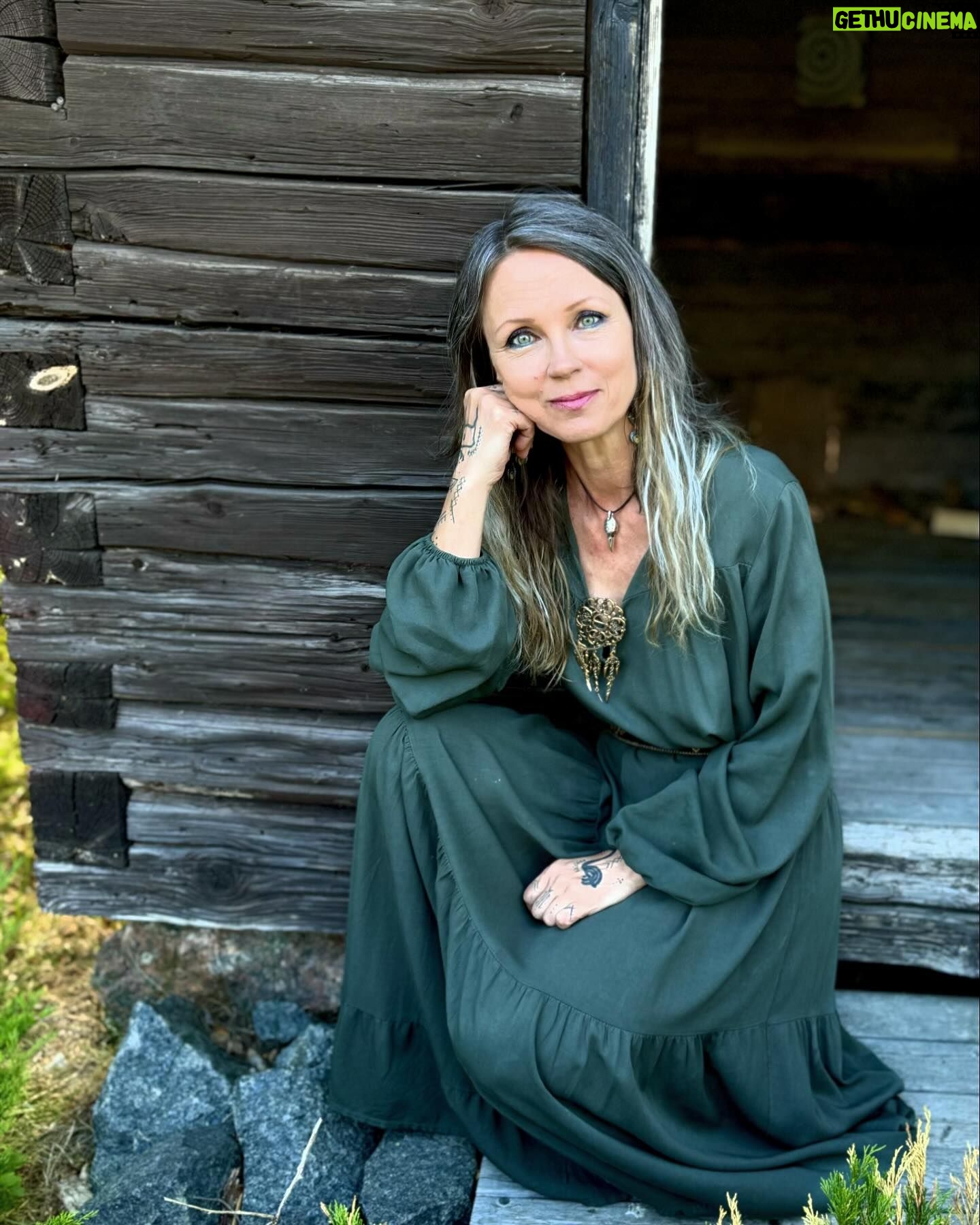 Katariina Souri - 4K Likes - Mitä mieltä uusista nettisivuista?
https://www.katariinasouri.com/
Unimyytti -kirja nyt tilattavissa sivuilta ennakkoon. Tilaajana pääset lukemaan heti kirjan alkupuoliskon tekstejä ja keskustelemaan niistä suljetulle foorumille.
Kustannan ja julkaisen kirjan itse ja arvostan suunnattomasti ennakkoon tilaavien panosta kirjan viimeistelyn osalta! Kiitos teille ❤️😘
Alun sanat kaikkien luettavissa. Mielellään otan vastaan palautetta!