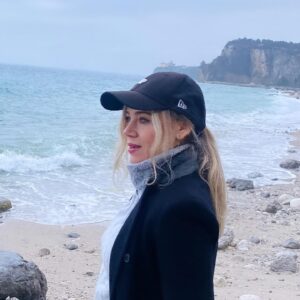 Katarina Čas Instagram - 🩵