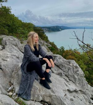 Katarina Čas Instagram - …Zen moments in a Chaotic World…

#rilketrail #duino