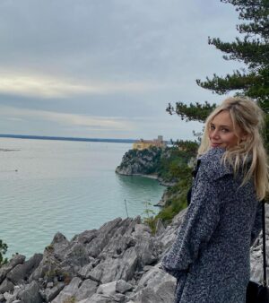 Katarina Čas Instagram - …Zen moments in a Chaotic World…

#rilketrail #duino