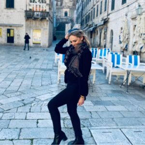 Katarina Čas Instagram - When a job brings you to the beautiful city of DUBROVNIK💙🎬🙏
#dubrovnik #filming
