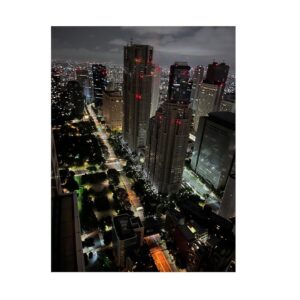 Katarzyna Herman Instagram - TOKIO 🎥 BY NIGHT 
Miejsca z filmów : 
-bar z „Między słowami „S.Coppoli na ostatnim pietrze Hotelu Hayatt

-kibelek  I bar z „Perfect Days”W.Wendersa