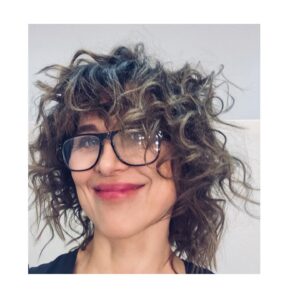 Katarzyna Herman Instagram - KTO  TO ? 
Próba charakteryzacji •
uwielbiam ten moment wymyślania postaci •
Niektórzy aktorzy zaczynają od butów … ja jednak wolę od głowy :)
#dziendobry #nowyprojekt #znowymrokiemnowymkrokiem