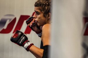 Kate Bacik Instagram - I'm never in my feelings but I've been in my thoughts.

⏳ @pawfcmma