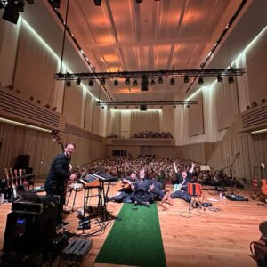 Kate Rusby Instagram - My word what a stonker of a night tonight at The Stoller Hall in Manchester. YOU WERE AMAZING!!! BY THE WAY 📢📢 ⭐️ We’ll be back in Manchester at The Bridgewater Hall on December 21st on our annual Christmas tour and I can’t wait ⭐️📢📢
I’m leaving Manchester a very happy girl. Thanks for coming out and making it a special night tonight at my first Stoller Hall visit 😍

On to another SOLD OUT night tomorrow at Blackheath Halls, see you there gorgeous people 🥰

#KateRusby #springtour2023 #Est1973 #songs #tour #musicislife #manlytunes #Jenny #winetime