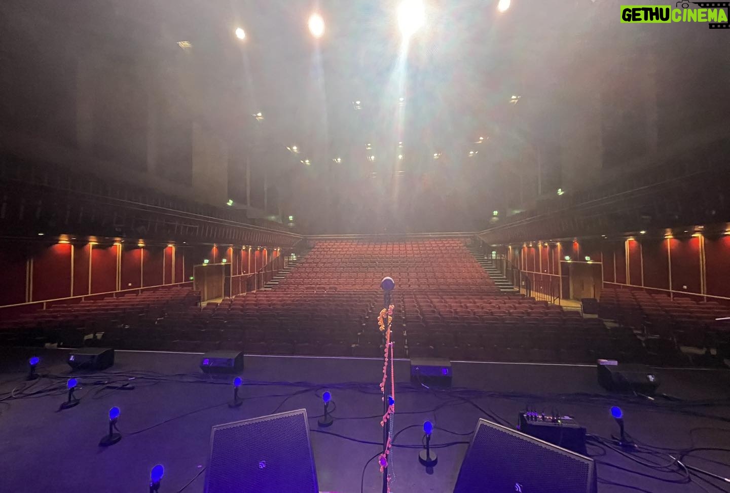 Kate Rusby - 370 Likes - 🌸🌟Awesome gig at Scunthorpe baths hall Scunthorpe Theatres tonight. Second one of the Singy Songy Tour and you guys were beautiful 🥰 Thanks so much for singing along 😮😮🌟🌸
On to Victoria Theatre Halifax tomorrow vroom vroom 🚗
Pics 1 & 2 by Zak Nicholson
Pic 3 by Damien O'Kane