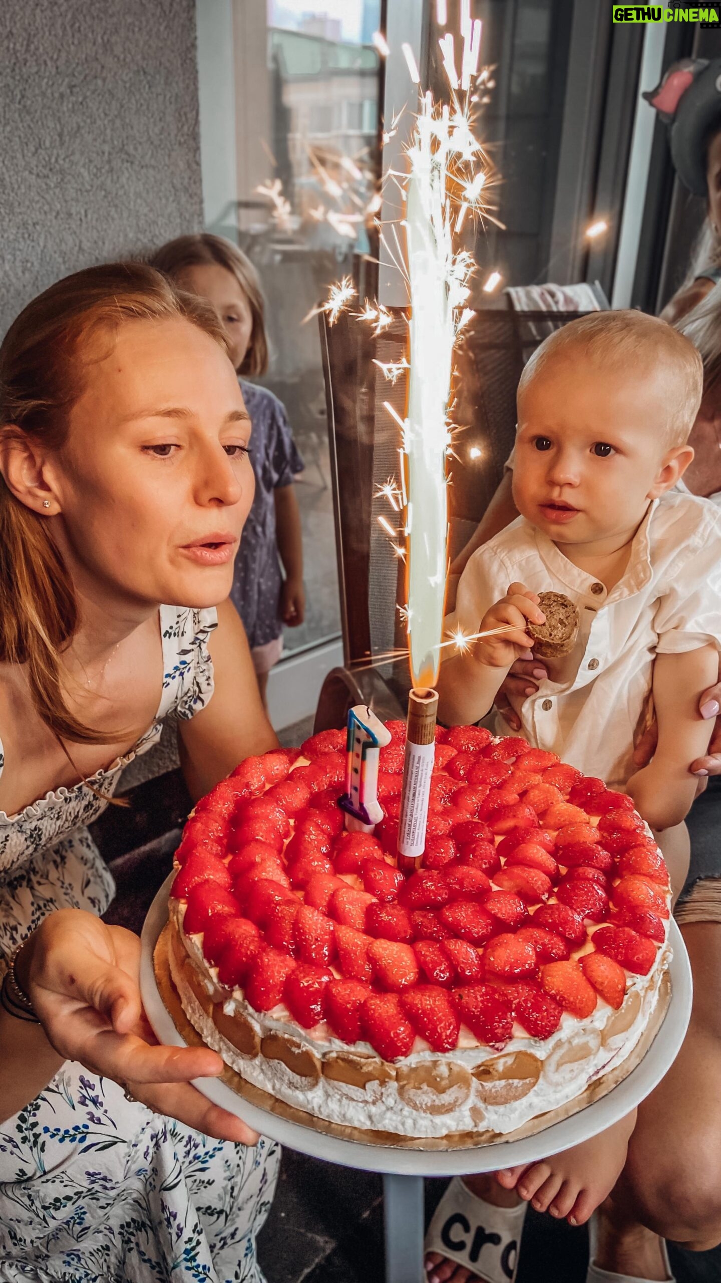 Kateřina Koubová - 549 Likes - To byla párty! 🎉
#party #kids #oneyear #mylove #friends #besties