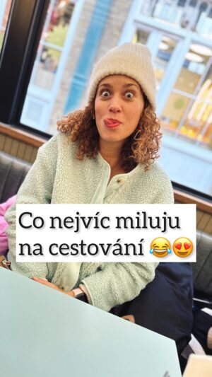 Kateřina Sedláková Instagram - Kdo je se mnou v týmu? 🙋‍♀️
•
Cestování je pro mě nejen objevování nových míst, ale hlavně ochutnávání 💜 
Posezení v místních kavárnách, restauracích, ochutnat jídlo ze stánku, dobrou kávu, zmrzlinu 🙏
•
Jsem požitkář 🙏
•
#cestovani #ochutnavani #miluju #cestuju #ziju #jsempozitkar #traveling #tasting #lovefood #lovemylife