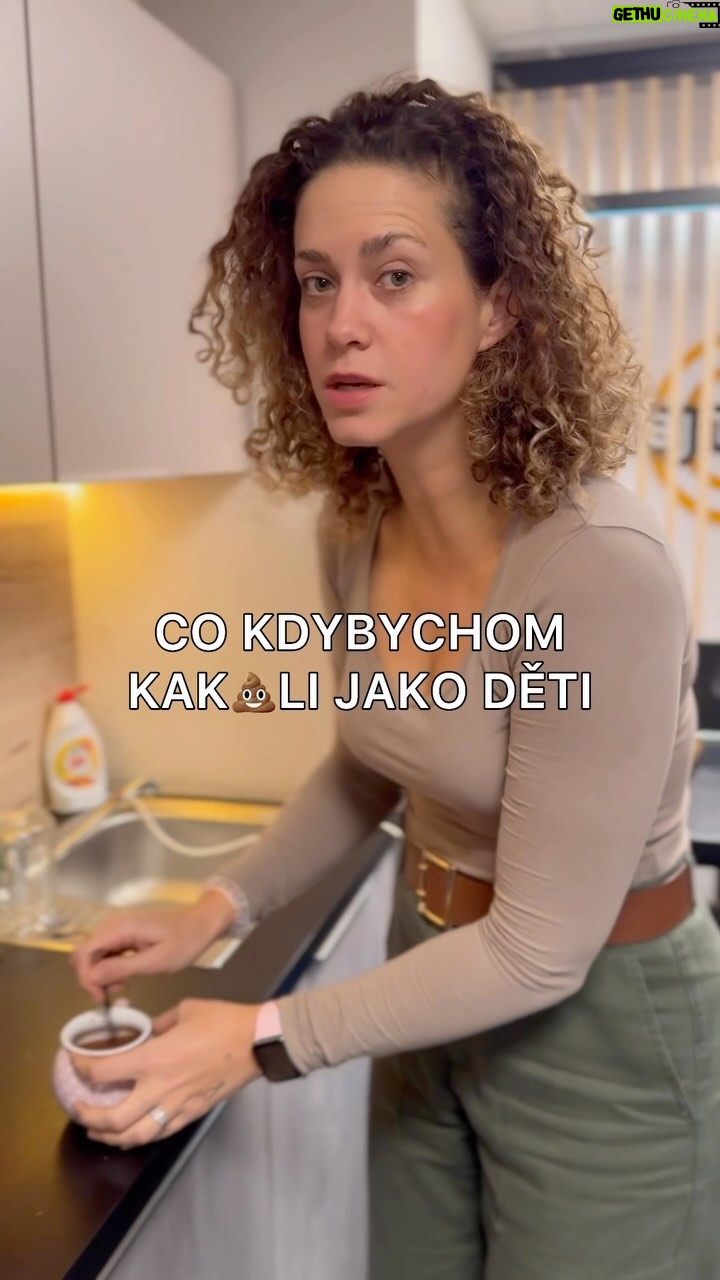 Kateřina Sedláková - 13.2K Likes - Nový rok začínáme zlehka a decentně🤎 #kids #children #adult #childhood #friends #atwork