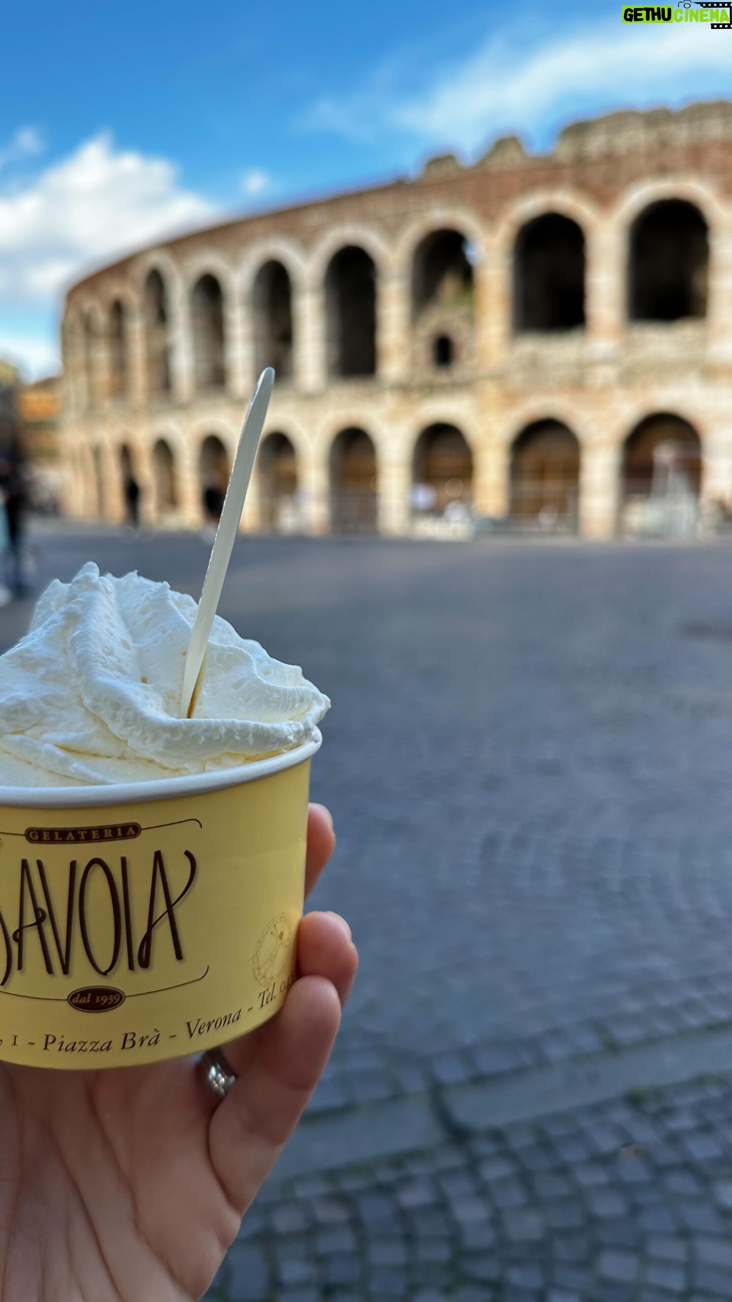 Kateřina Sedláková - 1K Likes - Fakt jsem tady ♥️
•
#verona #italy #selftrip #solo #traveler