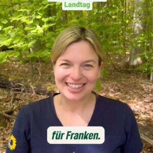 Katharina Schulze Instagram - Bei ihrem Besuch im Steigerwald haben wir Katha Schulze nach einem Statement zur kommenden Europawahl gefragt.

#europawahl2024
#kathaschulze
#wählengegenrechts
#wählengehen 
#demokratieschützen