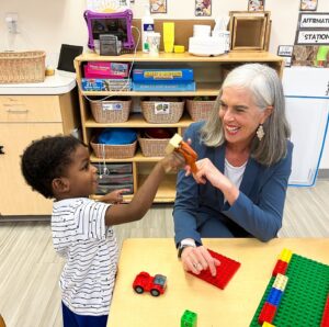 Katherine Clark Instagram - In Florida, in Massachusetts, and in every corner of this country, our child care system is in crisis.
 
Costs are too high for parents. Wages are too low for caregivers
 
I joined @RepDWS at @JackJillCenter to discuss our commitment to building a system that works for working families.