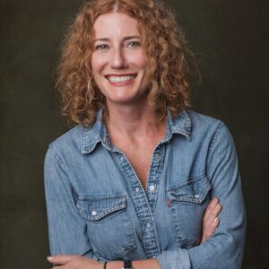 Kathleen Edwards Instagram - Still smiling, still playing, still thriving 20 years after my first record came out. A lot of bumps in the road along the way, and undoubtedly more to come. I am so thankful to those of you who have supported me… my band, my friends, my family, fellow musicians. But especially those of you out there listening to my work, coming to shows, making me feel like my work has meant something to you. Because it means something to me, and there is no greater compliment than knowing it landed out there.  Thanks @mikedunnusa for capturing us  on camera. ❤️