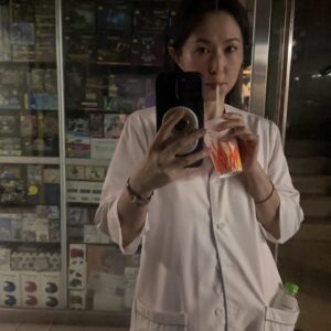 Kathy Wu Instagram - That’s a wrap for movie 🎞️🎥 
#邪mall #possessionstreet ! 

So great to be back in Hong Kong, making movies and being part of the #hongkongcinema. 🎬

The visual is amazing !😍 Cant wait to watch premiere with you very soon! Thank you for making my summer so full of fun. 🇭🇰♥️

@black_gorgor @candyw1219 @aryovonn @hiro_hung @im710 @nickykywong @ersousaskl @meiahentertainment @luvincw @markgarb @marchmaachi @superkenfx @joveshek 

#邪mall #黎震龍 #美亞娛樂