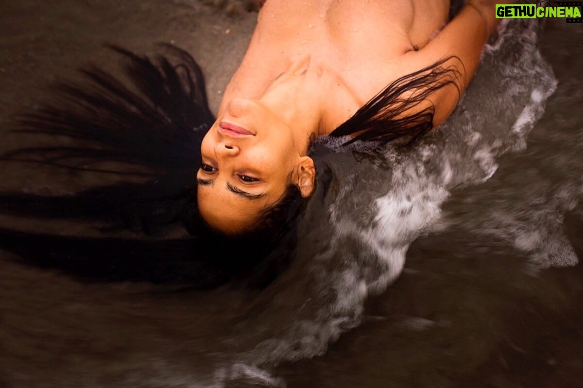 Katia Repina - 3 Likes - Arisleyda at Rockaway beach in New York City, 2017. A photo from "My Own Wings", a transmedia project that aims to explore the intersex identity.
Arisleyda discovered that she is intersex only when she was an adult. “I don't like other people defining me, telling me who I am. I don't like to define myself only as an intersex. It’s something that affected every aspect of my life, but it is not something that defines every aspect of my life.” Aris is a filmmaker and is currently working on a personal documentary chronicling the filmmaker’s journey as a queer intersex Dominican-American woman. #intersex #nyc #photography @arisleyda