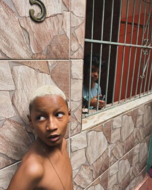 Katia Repina Instagram - Inside Favela Da Rocinha, Rio De Janeiro. Around 200,000 people live in Rocinha, making it the largest favela in Brazil.

Rio’s drug trade has long been divided among three factions: Comando Vermelho, Terceiro Comando Puro and Amigos dos Amigos. Each faction controls specific favelas from where they organize the sale of cocaine which is distributed among the many users within the favelas as well in the middle-class areas.

#riodejaneiro #favela #brazil
