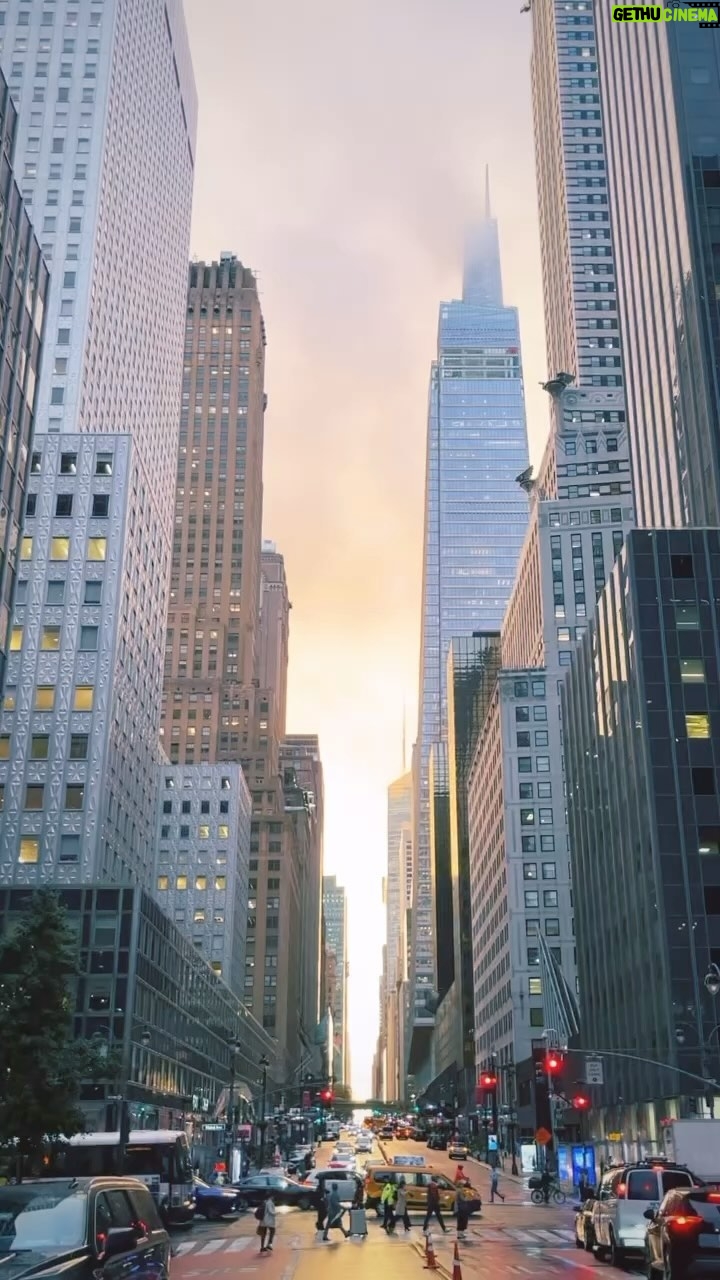 Katia Repina - 3 Likes - NYC ❤️
.
.
#nyc #newyork #photooftheday #sunset #sunsets