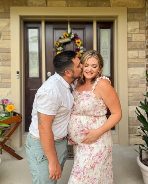 Katie Carpenter Instagram - Baby in bloom 🌻

Thanks to my mama @nancycarpenter27, my sister @alexiscarpenter, and my aunt Patty for making this a special day! 💗 they hand painted all the decor and had a ton of fresh flowers. 🌼 It was intimate and beautiful. 

Things are feeling more and more real. And one of the coolest parts is both my mom and my sister got to feel the baby kick!! 

I was hoping the stars would somehow align but we don’t live close so I didn’t know if it would be possible. Baby showed up for them. 👶🏼

Can’t wait to introduce her in a few months! 

And yes - dress #2 won!! Thanks for all your feedback. 🤗