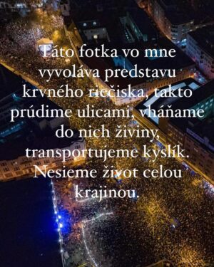 Katka Koščová Instagram - My❤️❤️❤️ 

Ak budete poznať autora fotky, dajte mi, prosím vedieť.🙏
#slovensko #niejenamtojedno #lebototulubime