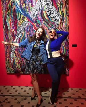 Katya Peneva Instagram - 💕 @aliciakeys #nocommission #art #berlin