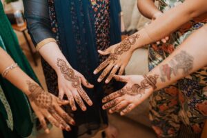 Kausar Mohammed Instagram - The Mesa-Gustin family came to the Mohammed home with gifts and baskets and asked for each other's daughters hands in marriage! Thank god everyone said yes! Favorite part of the Meetha-Muh? The pista milk (pistachio milk). 🫖Our Nurbibi Nanny made it with all the blessings. There was henna for the family and yes, Amalia’s shoes were stolen by the other side and only returned after a long negotiation (that included not just money, but a promise for both brides to get better at Urdu). Catch us in a year and find out! 🌀🧿💙

The next day was our civil ceremony was held with immediate family in our own little way… can’t wait to share. ☺️

📷: @lovekemedia
