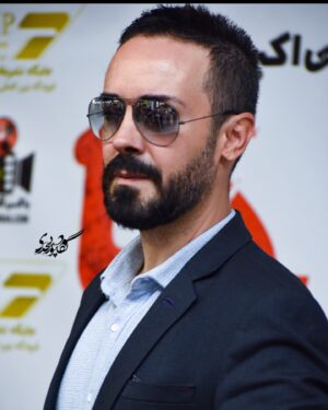 Kaveh Samakbashi Instagram - همه چيز موقته؛ احساسات،آدم ها، افكار و صحنه ها
به هيچ چيز وابسته نشو؛
فقط با اونا در جريان باش.✅✨

#kavehsammakbashi 
Photos by:
@negarpourbahrii 
@soroushmn_ 
@sepide.abdolhay 
@paniz_hemmatzadeh 
@maryam.akbari.pic