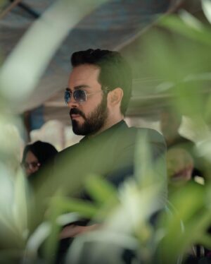 Kaveh Samakbashi Instagram - امشب 
قسمت ٢٧ سريال "رستگاري"
👈تماشاي قسمت هاي  ٢٧ تا ٣١ رو اصلا از دست ندين!

ممنون كه كنارمون هستين و خوشحال ميشم نظراتتون رو بعد قسمت امشب و قسمتهاي آينده ؛ بدونم.✨

الهي به اميد خودت🙏✨

رستگاري
هر شب ساعت ٢١:٠٠ از شبكه ٢

تكرار: ٢:٥٠ ، ١١ ، ١٦:٠٠

Photo by: @amirmohamadt 

#رستگاري
#ده_نمکی 
#مسعود_ده_نمکی 
#سريال_ماورايي 
#سريال#ماه_رمضان 
@dehnamakimasoud1348 
@hasan_varaste 
@amir_behzad_chopanian 
@amirmohamadt 
@farshadgolsefidii 
@emami_cg 
@farzan_moavenian 
@elhamasqari 
@mahrokhsoleimanipour 
@amirjavidnik 
@hoseinmjd 
@mahmoodmoosavinejad