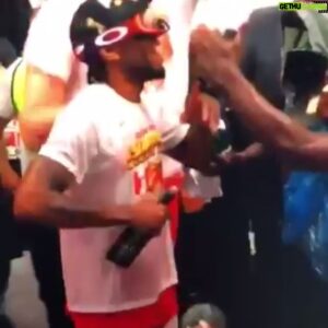 Kawhi Leonard Instagram - Fat mood